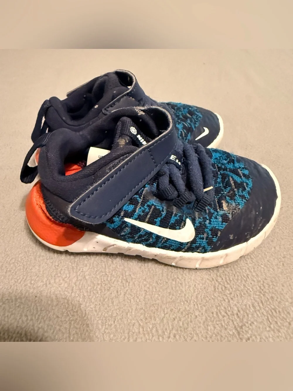 Baby Nike Tennis Shoes Toddler Boy or Girl Size 5 - Blue & Orange Strap On